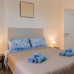 All'ombra Del Duomo Bed & Breakfast Salerno